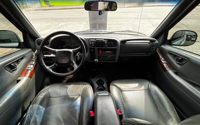 imagem-https://www.socarrao.com.br/sc-vehicle-images-prod/3207618/1786646574220-4fdb34bf-a583-56ec-8729-3a230e983dd0.jpg