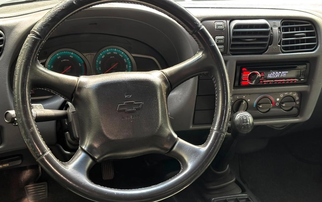 imagem-https://www.socarrao.com.br/sc-vehicle-images-prod/3207618/1786646574224-ccbd7c57-29b7-7388-0cc8-3a230e983d92.jpg