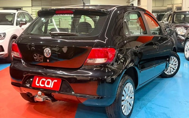 imagem-https://www.socarrao.com.br/sc-vehicle-images-prod/3207685/1786647046286-8376917_3_B_c34cb303a2.jpeg