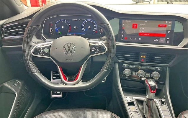 imagem-https://www.socarrao.com.br/sc-vehicle-images-prod/3207751/1787079536808-8377664_18_B_94cbea939e.jpeg