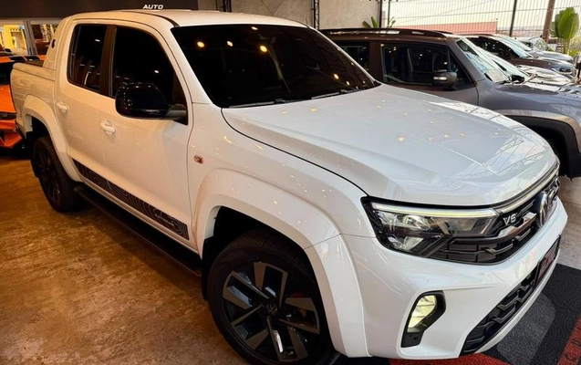 imagem-https://www.socarrao.com.br/sc-vehicle-images-prod/3207774/1789397117338-8377671_1_B_847c7b125d.jpeg