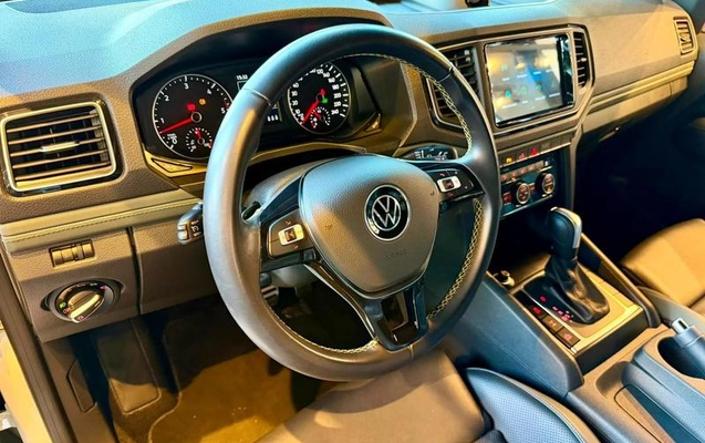 imagem-https://www.socarrao.com.br/sc-vehicle-images-prod/3207774/1789397117355-8377671_13_B_c151247c39.jpeg
