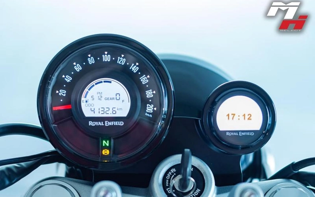 imagem-https://www.socarrao.com.br/sc-vehicle-images-prod/3207793/1788355777057-8377121_0_B_3706690fca.jpeg