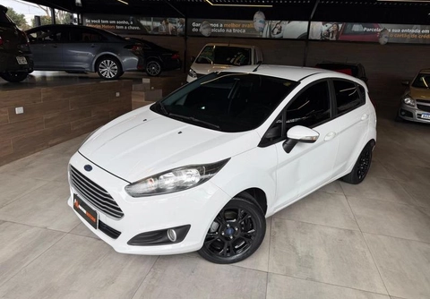 Ford Fiesta 1.6 16V Flex Aut. 5p 2016 Branco — foto 1 de 3