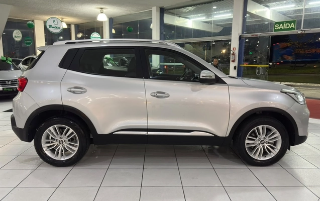 imagem-https://www.socarrao.com.br/sc-vehicle-images-prod/3207999/1786648023943-4_040643.jpg