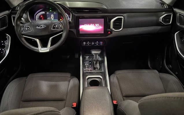 imagem-https://www.socarrao.com.br/sc-vehicle-images-prod/3207999/1786648023944-15_040643.jpg