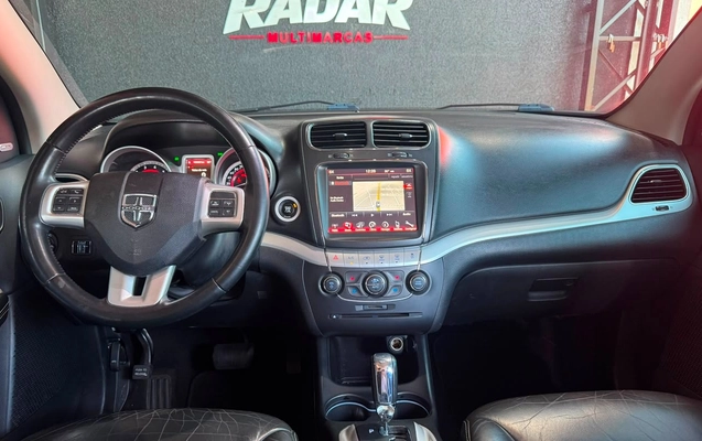 imagem-https://www.socarrao.com.br/sc-vehicle-images-prod/3208149/1786648532379-V2hhdHNBcHAgSW1hZ2UgMjAyNi0wOC0xMyBhdCAxNi4wNC4zMi5qcGVn.jpeg