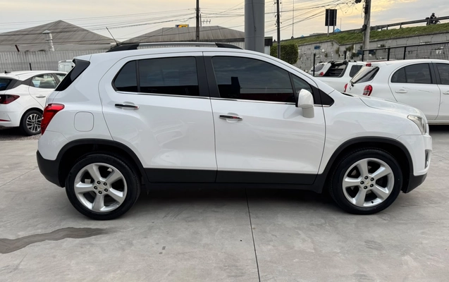 imagem-https://www.socarrao.com.br/sc-vehicle-images-prod/3208243/1786648757066-003_dba4595730549e89ed15e152ba0d161e.jpeg