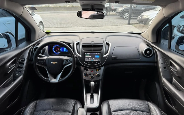 imagem-https://www.socarrao.com.br/sc-vehicle-images-prod/3208243/1786648757069-003_60e4f628f7503904ae5e9ba802709e28.jpeg