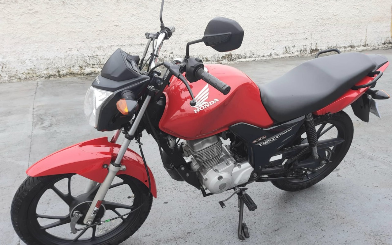 Honda CG 125 FAN / FAN KS / 125 i FAN 2014 Vermelho — foto 1 de 3