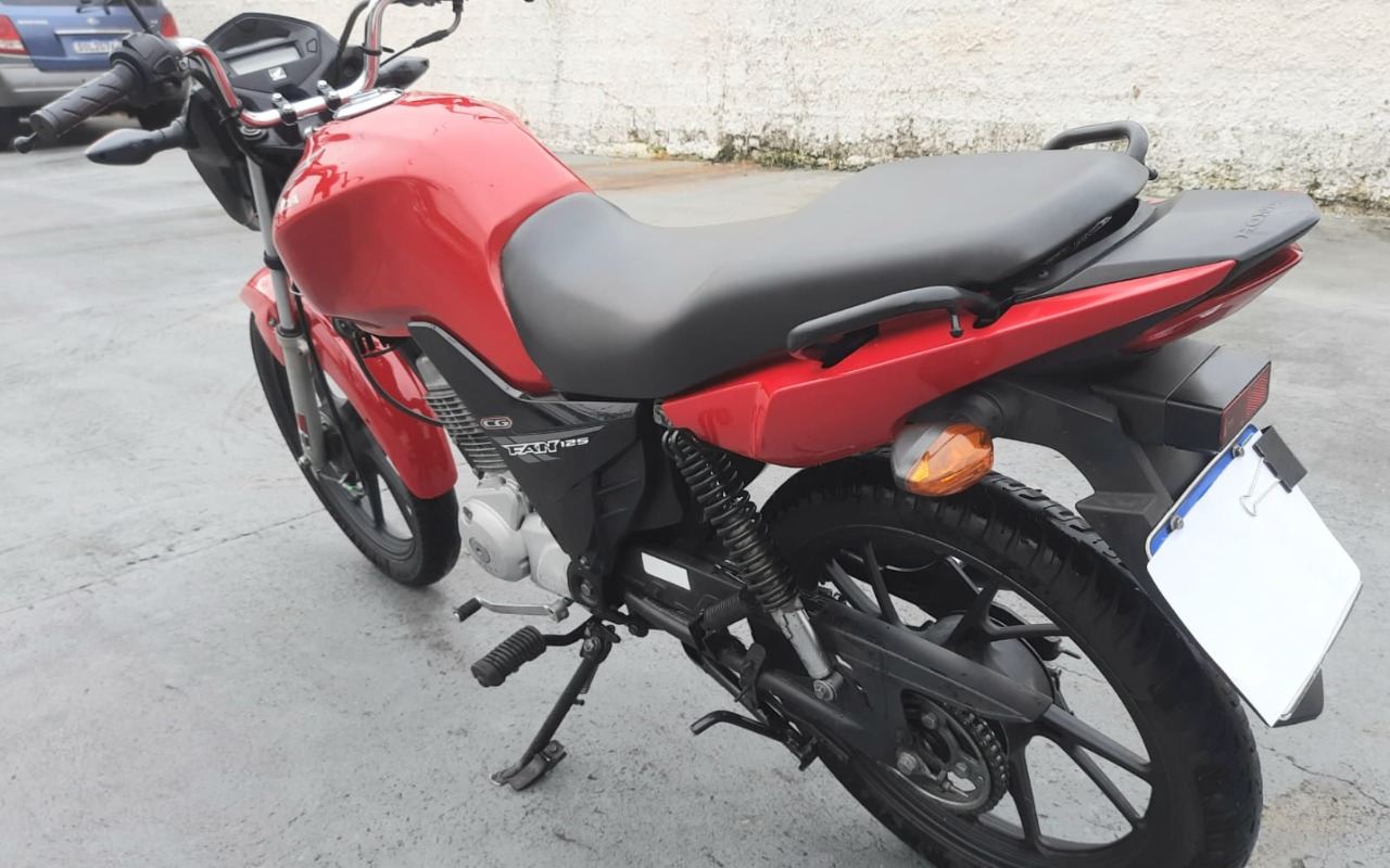 imagem-https://www.socarrao.com.br/sc-vehicle-images-prod/3208315/1786716047793-MDYuamZpZg.jfif