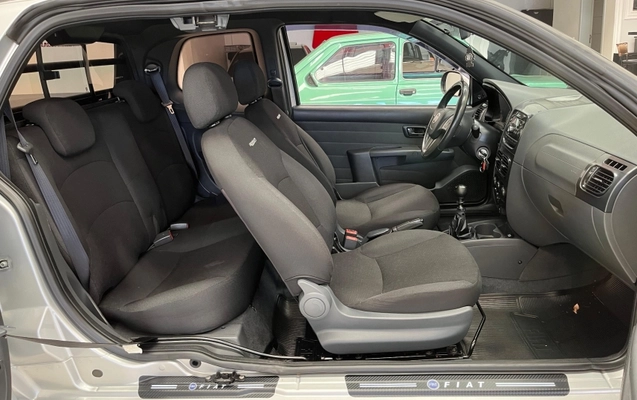 imagem-https://www.socarrao.com.br/sc-vehicle-images-prod/3208353/1789064499191-p1QmexhQTFUjEt3DFePeeaTQMvjSLMBM.jpg