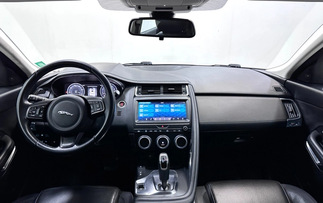 imagem-https://www.socarrao.com.br/sc-vehicle-images-prod/3208526/1786649389325-a2942330-61ff-4654-b6df-7fa0db3558f0.jpg