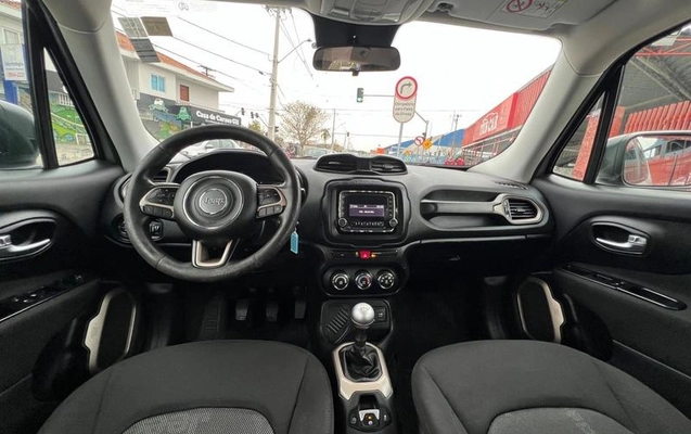 imagem-https://www.socarrao.com.br/sc-vehicle-images-prod/3208535/1786708964507-8377961_9_B_0fec9f982e.jpeg