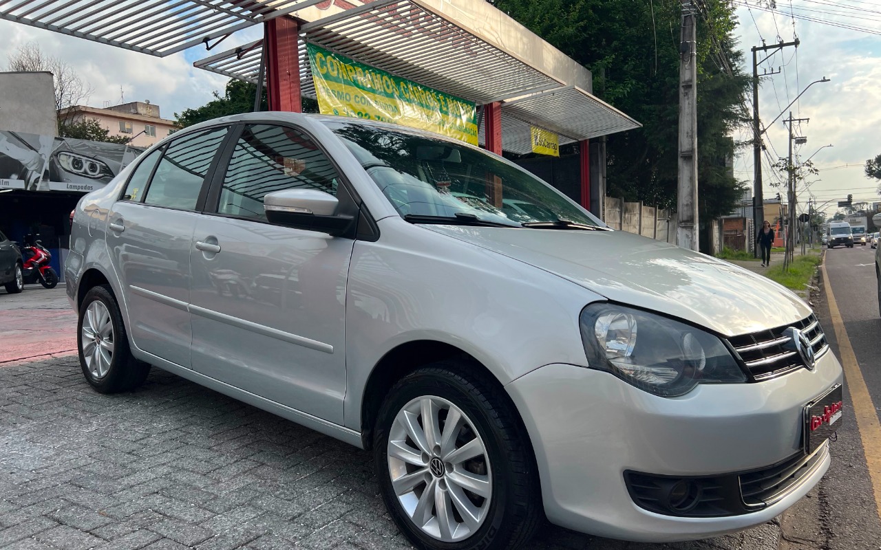 imagem-https://www.socarrao.com.br/sc-vehicle-images-prod/3208584/1786649549916-V2hhdHNBcHAgSW1hZ2UgMjAyNi0wOC0xMyBhdCAxNi4yNC4wMy5qcGVn.jpeg