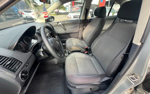 imagem-https://www.socarrao.com.br/sc-vehicle-images-prod/3208584/1786649550496-V2hhdHNBcHAgSW1hZ2UgMjAyNi0wOC0xMyBhdCAxNi4yNC4wNCAoNCkuanBlZw.jpeg