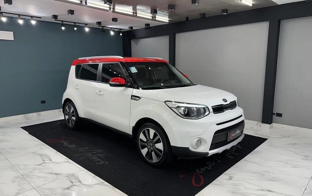 imagem-https://www.socarrao.com.br/sc-vehicle-images-prod/3208655/1789661547400-8022331_3_B_f21c4cf9c4.jpeg