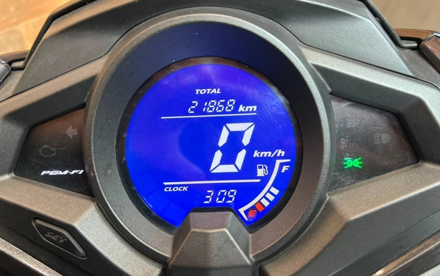 imagem-https://www.socarrao.com.br/sc-vehicle-images-prod/3208677/1786649722617-a67cf1c205464600b38247e182eaff39_1786649643303.jpg