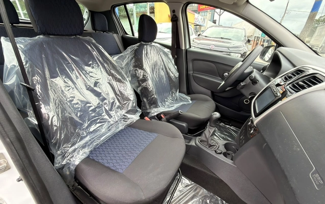 imagem-https://www.socarrao.com.br/sc-vehicle-images-prod/3208784/1786650046914-003_cfc86190ad2be5d9755c7acdda4b18f0.jpeg