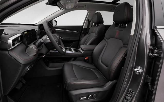 imagem-https://www.socarrao.com.br/sc-vehicle-images-prod/3208805/1787232472309-vehicle_image_1786649984_cc282d61f390bfd51973cff932f1a1e5.jpeg