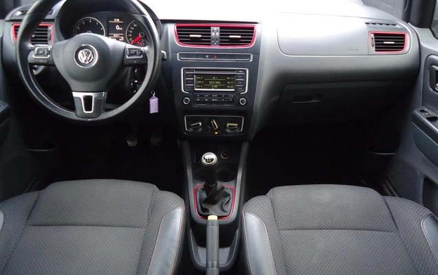 imagem-https://www.socarrao.com.br/sc-vehicle-images-prod/3208852/1787937772202-8373580_8_B_9d9ede25c6.jpeg