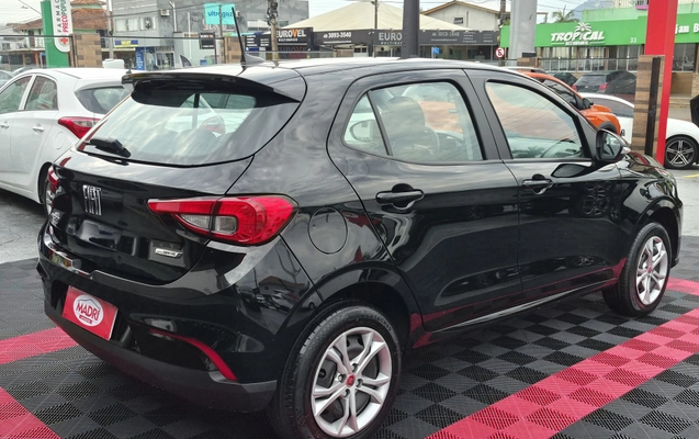 imagem-https://www.socarrao.com.br/sc-vehicle-images-prod/3208976/1786650500932-003_fb9907dfa1c38d1c7235191cc869a44f.jpg