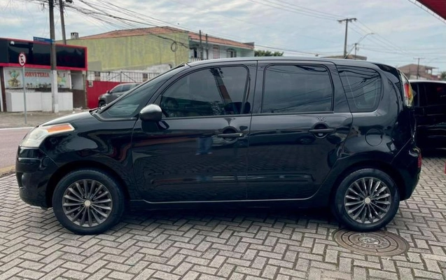 imagem-https://www.socarrao.com.br/sc-vehicle-images-prod/3208984/1788981318815-8320499_1_B_3bf03c3c32.jpeg