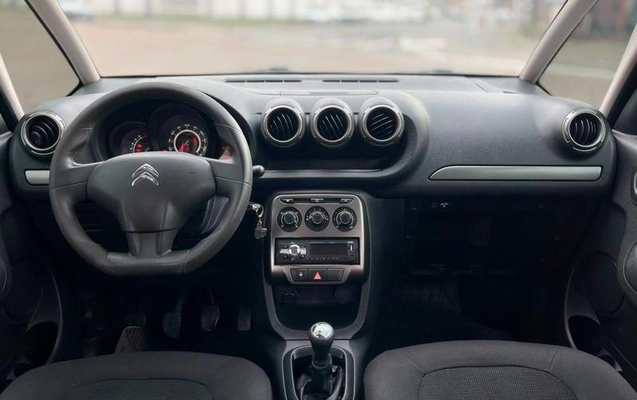 imagem-https://www.socarrao.com.br/sc-vehicle-images-prod/3208984/1788981318824-8320499_1_B_d523098d72.jpeg