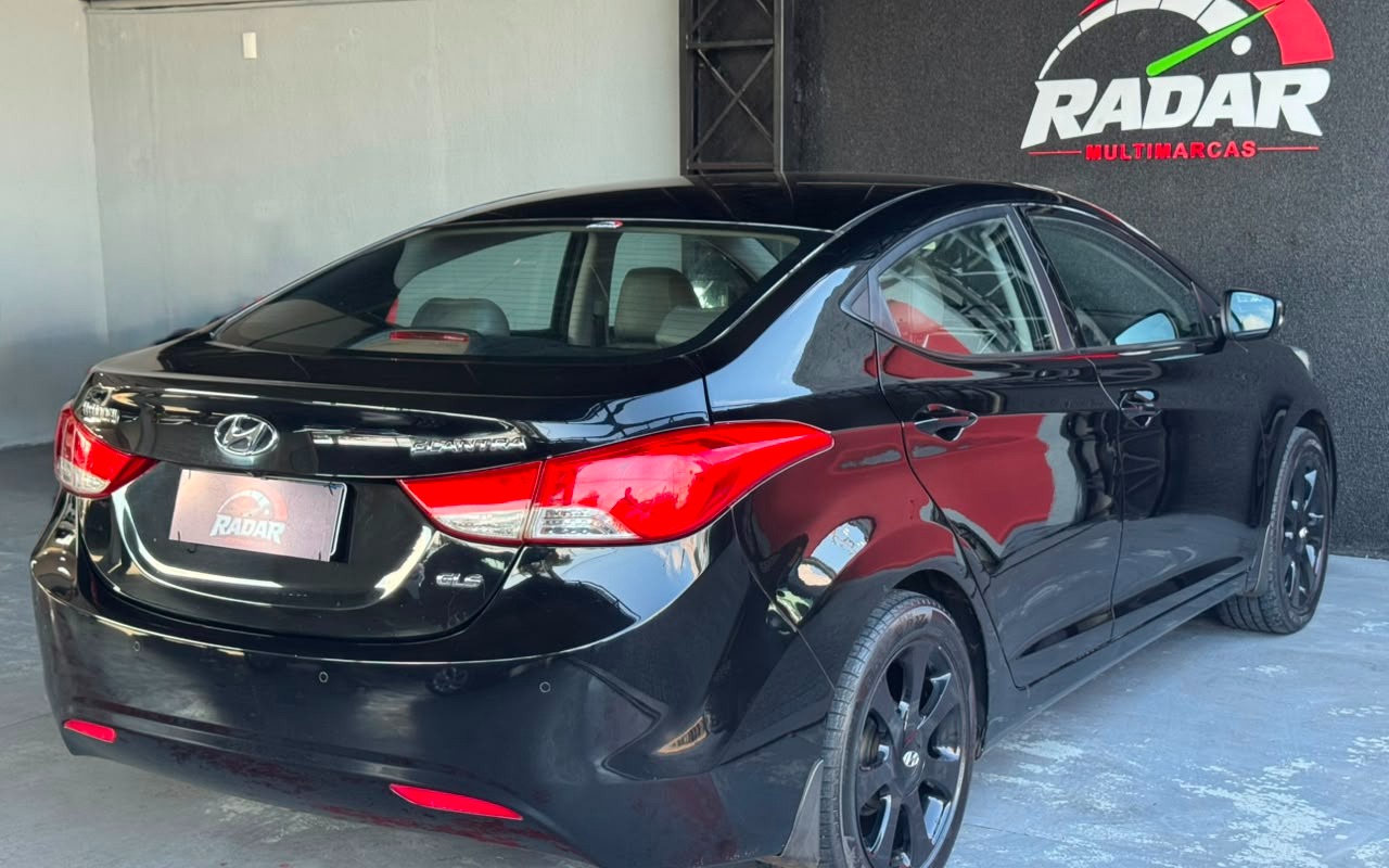 imagem-https://www.socarrao.com.br/sc-vehicle-images-prod/3209083/1786650680327-V2hhdHNBcHAgSW1hZ2UgMjAyNi0wOC0xMyBhdCAxNi40NS4wNCAoMikuanBlZw.jpeg
