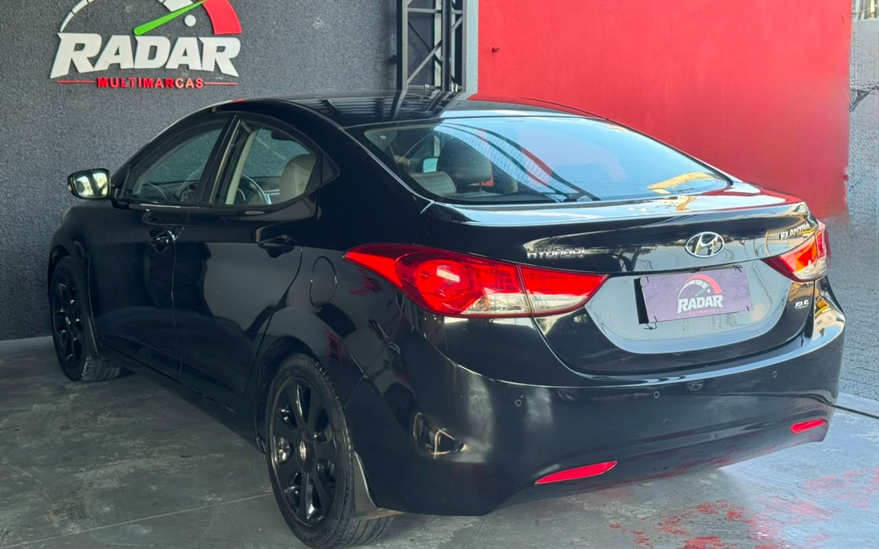 imagem-https://www.socarrao.com.br/sc-vehicle-images-prod/3209083/1786650680431-V2hhdHNBcHAgSW1hZ2UgMjAyNi0wOC0xMyBhdCAxNi40OC4xNS5qcGVn.jpeg