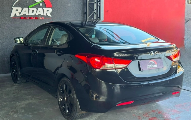 imagem-https://www.socarrao.com.br/sc-vehicle-images-prod/3209083/1786650680431-V2hhdHNBcHAgSW1hZ2UgMjAyNi0wOC0xMyBhdCAxNi40OC4xNS5qcGVn.jpeg