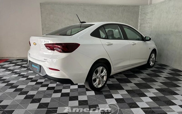 imagem-https://www.socarrao.com.br/sc-vehicle-images-prod/3209183/1786650884248-8377514_3_B_cc66a1a66c.jpeg