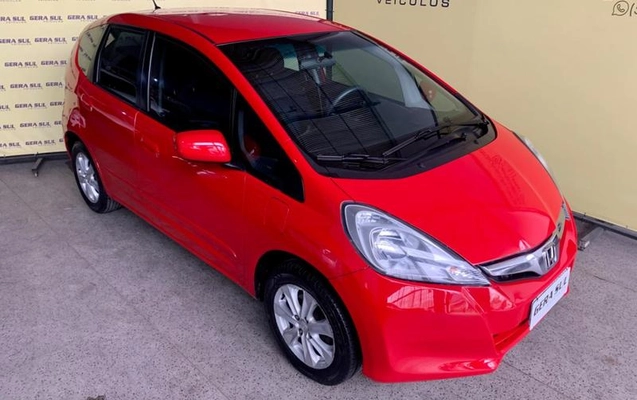 imagem-https://www.socarrao.com.br/sc-vehicle-images-prod/3209208/1787146684468-8275757_0_B_ceb02c1a58.jpeg