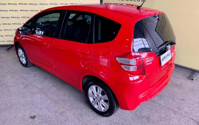 imagem-https://www.socarrao.com.br/sc-vehicle-images-prod/3209208/1787146684477-8275757_5_B_884d19ddec.jpeg