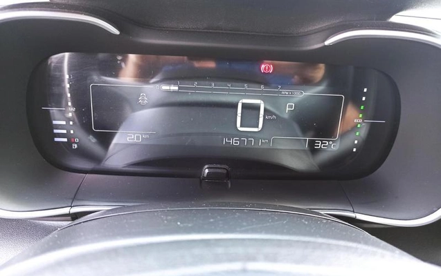 imagem-https://www.socarrao.com.br/sc-vehicle-images-prod/3209342/1790352601794-8377945_9_B_bafefacb02.jpeg