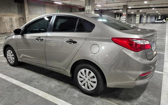 imagem-https://www.socarrao.com.br/sc-vehicle-images-prod/3209344/1790352607264-8377773_5_B_baa7e053c2.jpeg