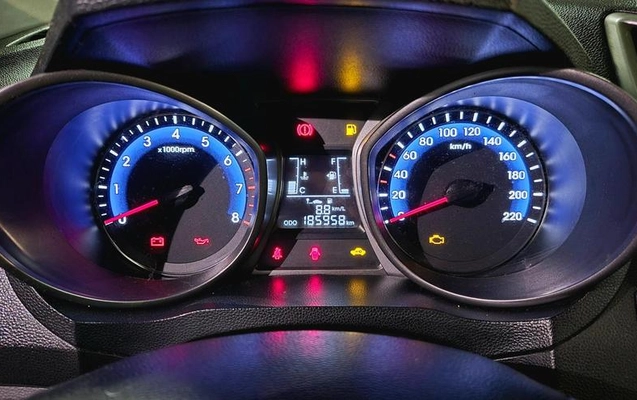 imagem-https://www.socarrao.com.br/sc-vehicle-images-prod/3209344/1790352607269-8377773_9_B_849ae0f636.jpeg