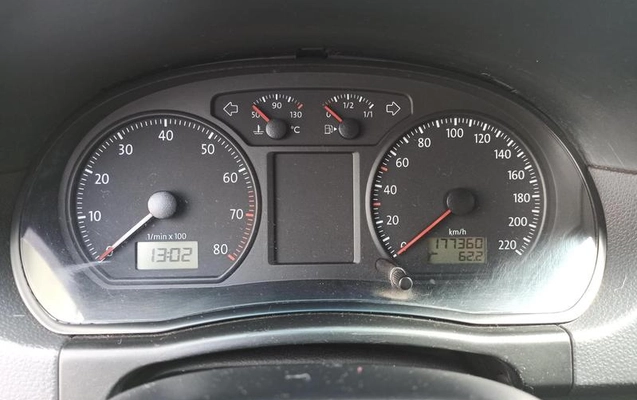 imagem-https://www.socarrao.com.br/sc-vehicle-images-prod/3209347/1790352612816-8378136_10_B_801a5c34a6.jpeg