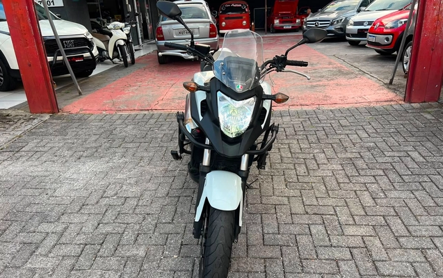 imagem-https://www.socarrao.com.br/sc-vehicle-images-prod/3209491/1786651958786-V2hhdHNBcHAgSW1hZ2UgMjAyNi0wOC0xMyBhdCAxNy4wMy41NS5qcGVn.jpeg