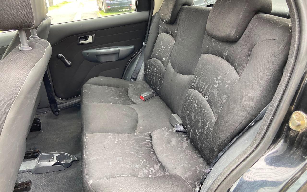 imagem-https://www.socarrao.com.br/sc-vehicle-images-prod/3209565/1786651983918-V2hhdHNBcHAgSW1hZ2UgMjAyNi0wOC0xMiBhdCAxMi4xNi40OCAoMSkuanBlZw.jpeg