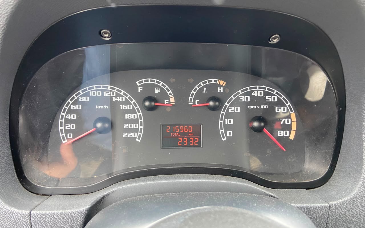 imagem-https://www.socarrao.com.br/sc-vehicle-images-prod/3209565/1786651984443-V2hhdHNBcHAgSW1hZ2UgMjAyNi0wOC0xMiBhdCAxMi4xNi40OS5qcGVn.jpeg