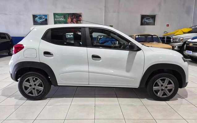 imagem-https://www.socarrao.com.br/sc-vehicle-images-prod/3209570/1788964958952-8378277_5_B_14a2cc32af.jpeg