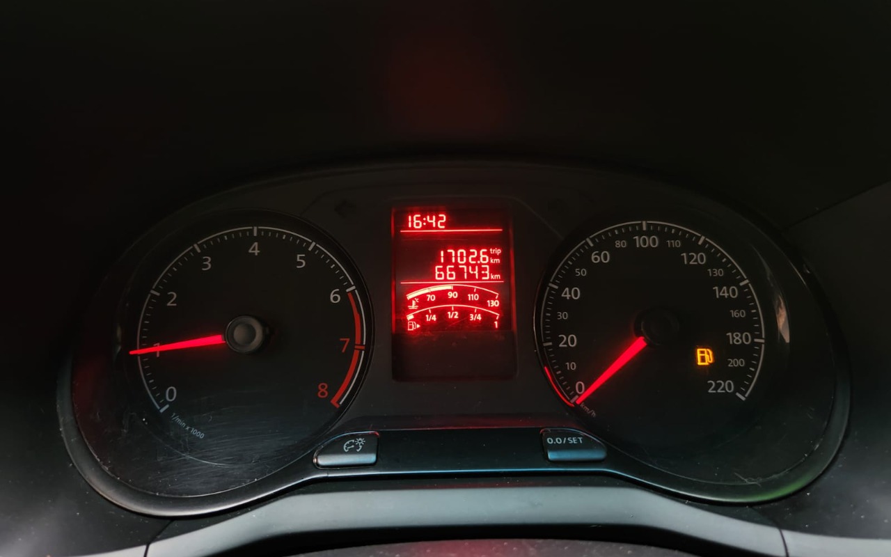imagem-https://www.socarrao.com.br/sc-vehicle-images-prod/3209572/1786651991346-V2hhdHNBcHAgSW1hZ2UgMjAyNi0wOC0xMyBhdCAxNi40Mi40NS5qcGVn.jpeg