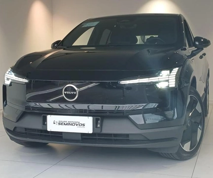 Volvo EX30 E60 Plus (Elétrico) 2024 Preto — foto 1 de 3
