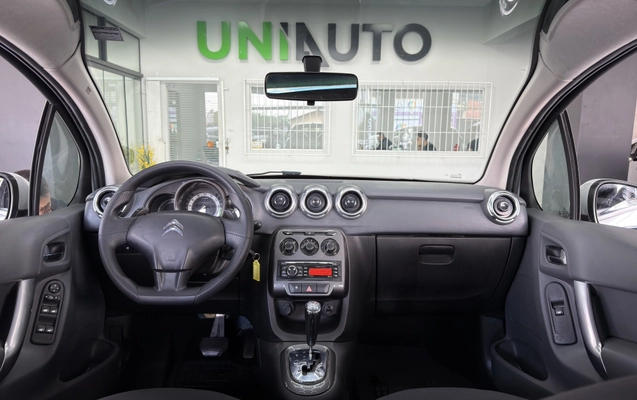 imagem-https://www.socarrao.com.br/sc-vehicle-images-prod/3209725/1786652509193-003_e2537a307413ab8b880e4891481ddb86.jpeg