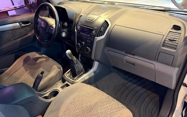 imagem-https://www.socarrao.com.br/sc-vehicle-images-prod/3209833/1789494040091-8373512_11_B_5c7a86cbf7.jpeg