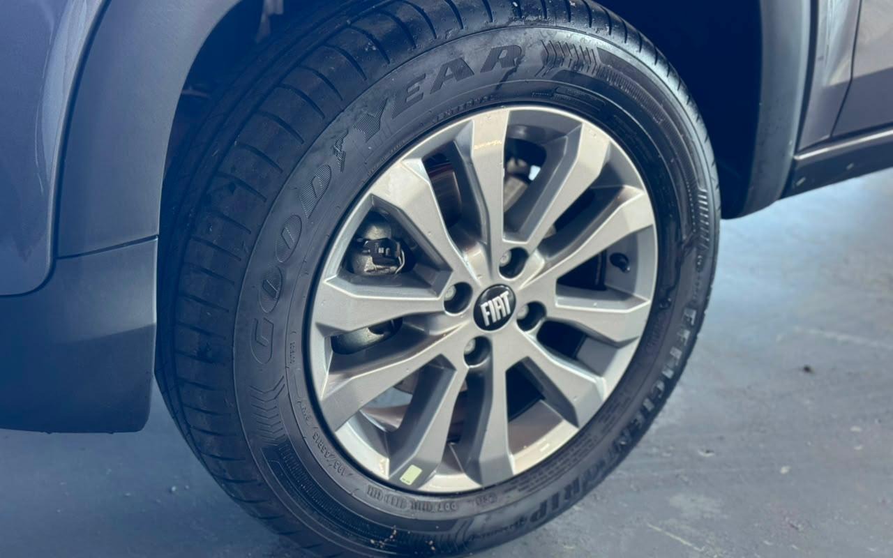 imagem-https://www.socarrao.com.br/sc-vehicle-images-prod/3210115/1786653348719-V2hhdHNBcHAgSW1hZ2UgMjAyNi0wOC0xMyBhdCAxNy4yOC41MiAoMykuanBlZw.jpeg