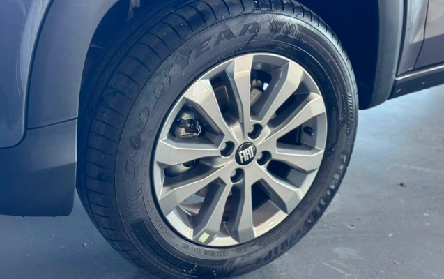 imagem-https://www.socarrao.com.br/sc-vehicle-images-prod/3210115/1786653348719-V2hhdHNBcHAgSW1hZ2UgMjAyNi0wOC0xMyBhdCAxNy4yOC41MiAoMykuanBlZw.jpeg