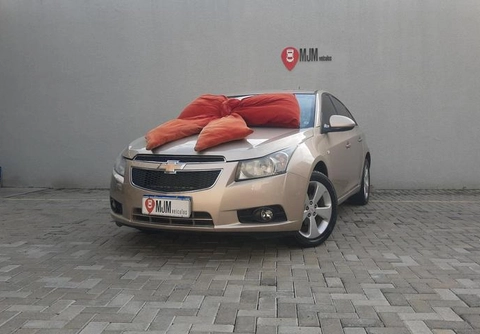 Chevrolet Cruze 2013 Bege — foto 1 de 3