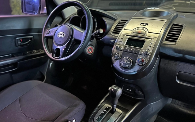 imagem-https://www.socarrao.com.br/sc-vehicle-images-prod/3210231/1786653702933-9_104238.jpg